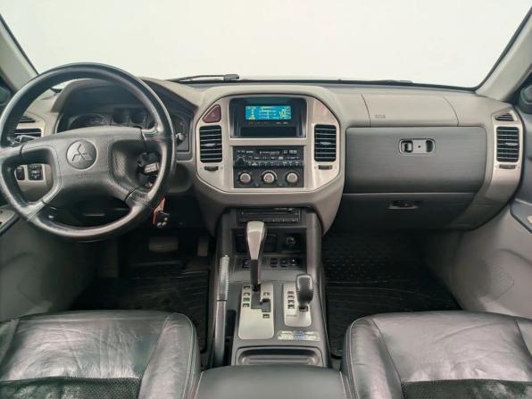 Mitsubishi Pajero III Рестайлинг с пробегом 2006 года, цена 1 020 000 рублей, 170140 км, внедорожник, Автокод Объявления