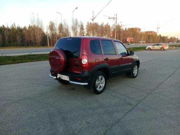 Chevrolet Niva I Рестайлинг с пробегом 2012 года, цена 550 000 рублей, 75000 км, внедорожник, Автокод Объявления