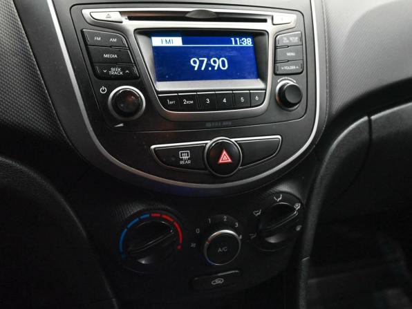 Hyundai Solaris I Рестайлинг с пробегом 2016 года, цена 1 130 000 рублей, 175407 км, седан, Автокод Объявления