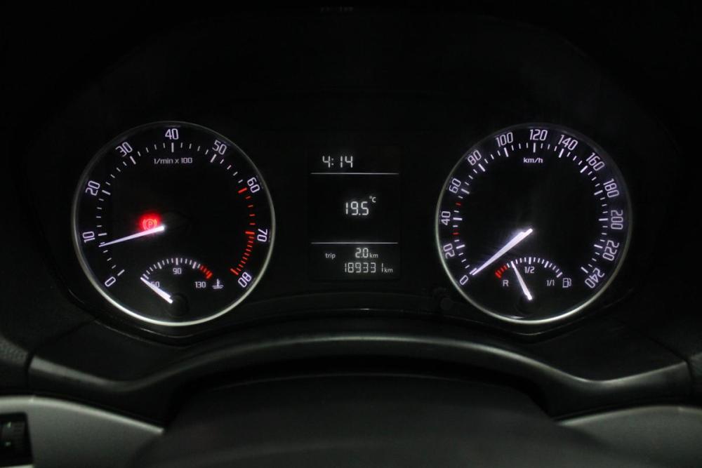 Skoda Octavia II (A5) Рестайлинг Томск  - изображение 9