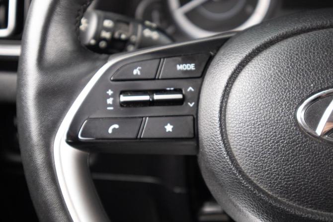 Hyundai Creta II с пробегом 2022 года, цена 2 649 000 рублей, 46500 км, внедорожник, Автокод Объявления