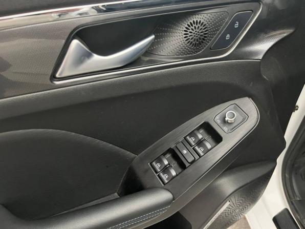Haval Jolion I с пробегом 2022 года, цена 1 779 000 рублей, 22132 км, внедорожник, Автокод Объявления