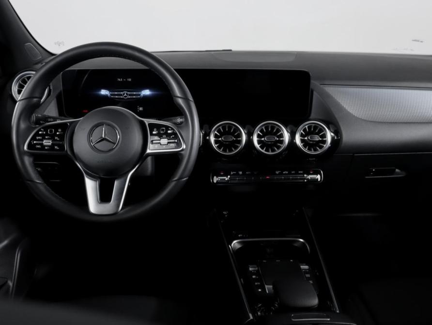Mercedes-Benz GLA II (H247) Москва  - изображение 12