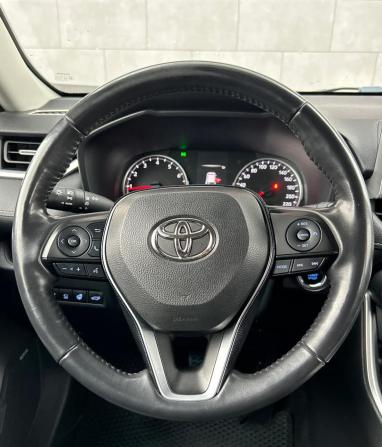 Toyota RAV4 V (XA50) с пробегом 2020 года, цена 3 230 000 рублей, 103353 км, внедорожник, Автокод Объявления