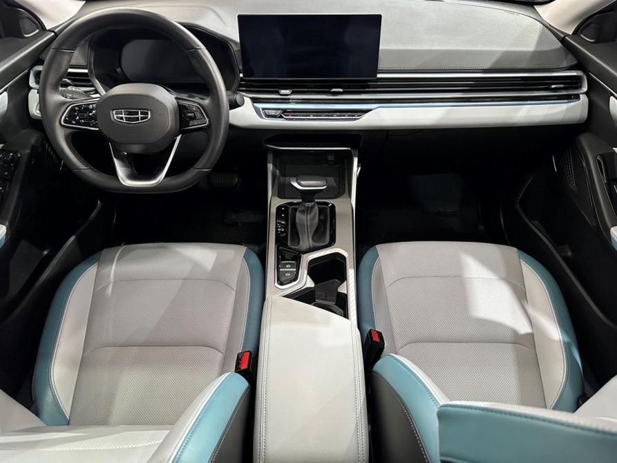 Geely Emgrand II Москва  - изображение 9