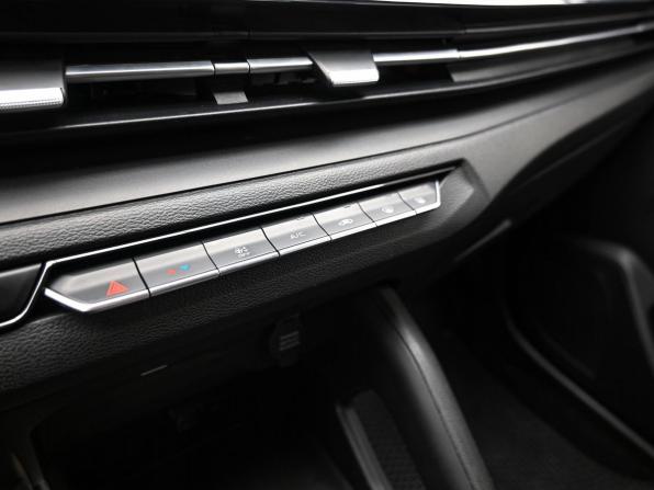 Livan X3 Pro с пробегом 2023 года, цена 1 429 900 рублей, 22685 км, внедорожник, Автокод Объявления