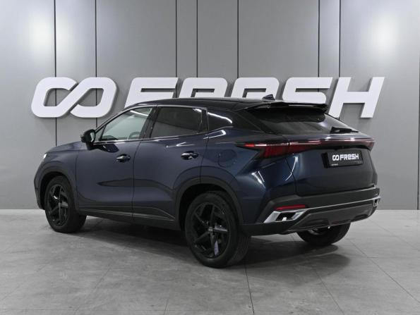 Omoda C5 I с пробегом 2022 года, цена 1 699 000 рублей, 96156 км, внедорожник, Автокод Объявления