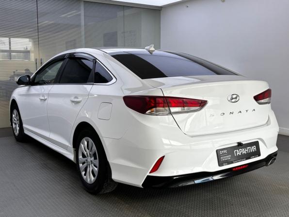 Hyundai Sonata VII (LF) Рестайлинг с пробегом 2019 года, цена 1 949 000 рублей, 126511 км, седан, Автокод Объявления