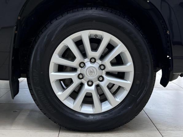 Toyota Land Cruiser Prado 150 Series Рестайлинг 1 с пробегом 2015 года, цена 3 450 000 рублей, 189809 км, внедорожник, Автокод Объявления