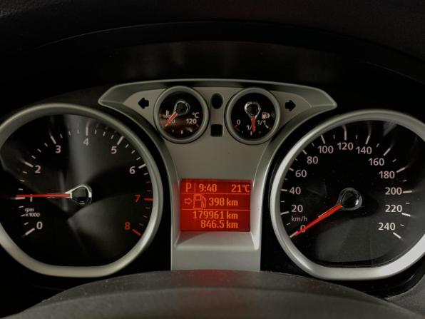Ford Focus II Рестайлинг с пробегом 2010 года, цена 599 000 рублей, 179959 км, хэтчбек, Автокод Объявления