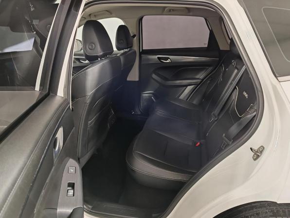 Haval Jolion I с пробегом 2023 года, цена 1 755 000 рублей, 34516 км, внедорожник, Автокод Объявления