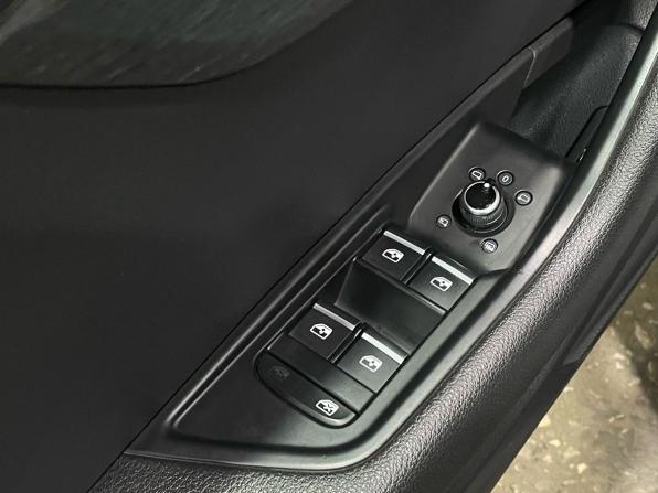 Audi A5 II (F5) с пробегом 2019 года, цена 2 870 000 рублей, 165250 км, лифтбек, Автокод Объявления