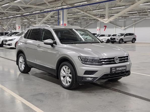 Volkswagen Tiguan II с пробегом 2017 года, цена 2 501 000 рублей, 141067 км, внедорожник, Автокод Объявления