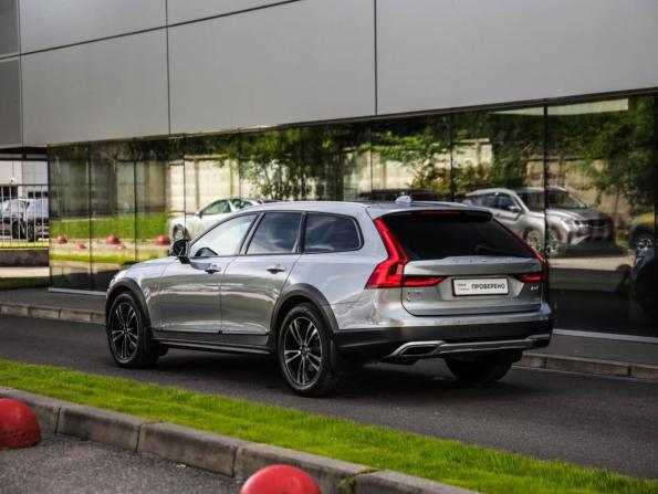 Volvo V90 Cross Country I с пробегом 2017 года, цена 3 489 000 рублей, 99101 км, универсал, Автокод Объявления