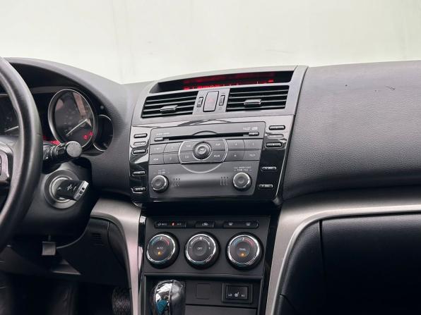 Mazda 6 II (GH) Рестайлинг с пробегом 2011 года, цена 999 000 рублей, 192516 км, лифтбек, Автокод Объявления