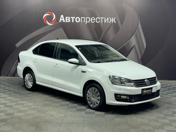 Volkswagen Polo V Рестайлинг с пробегом 2018 года, цена 999 000 рублей, 189904 км, седан, Автокод Объявления