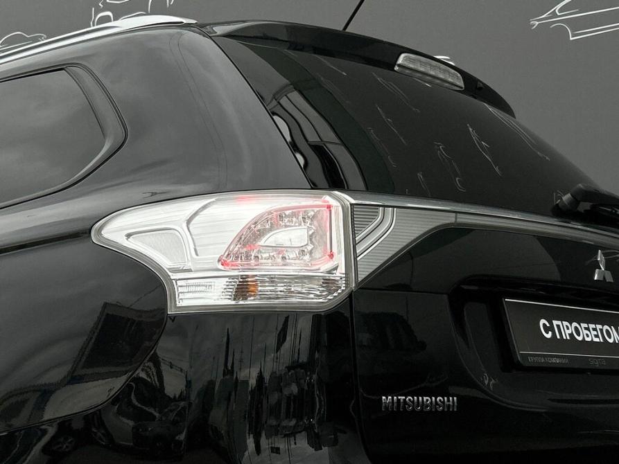 Mitsubishi Outlander III Рестайлинг Санкт-Петербург  - изображение 21