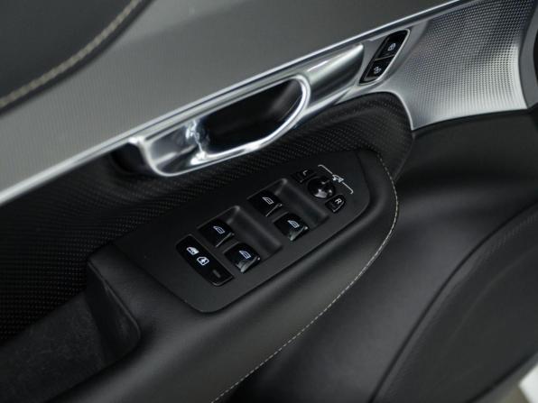 Volvo XC90 II Рестайлинг 1 с пробегом 2021 года, цена 5 989 046 рублей, 157900 км, внедорожник, Автокод Объявления