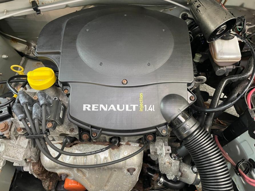 Renault Logan I Москва  - изображение 11