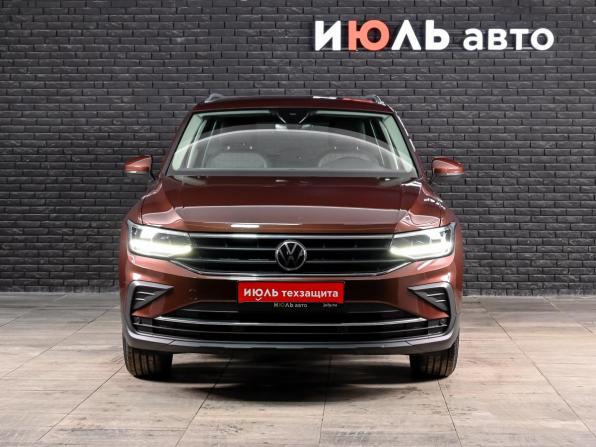 Volkswagen Tiguan II Рестайлинг с пробегом 2021 года, цена 2 699 000 рублей, 50612 км, внедорожник, Автокод Объявления