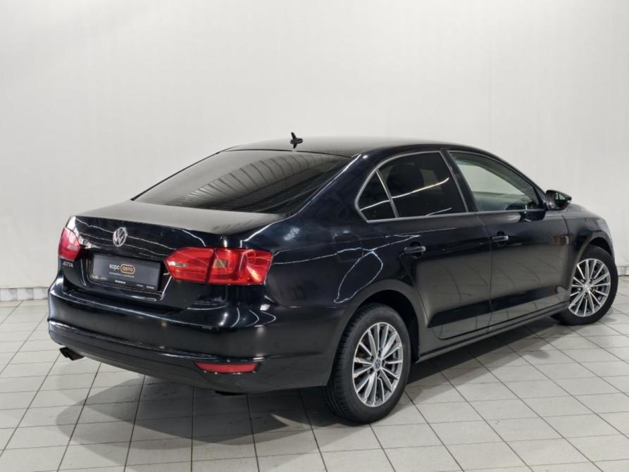 Volkswagen Jetta VI Курск  - изображение 3