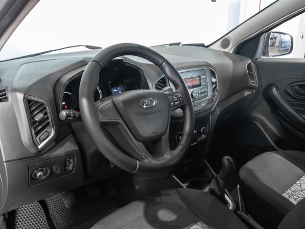 Lada (ВАЗ) XRAY I с пробегом 2018 года, цена 784 400 рублей, 103000 км, хэтчбек, Автокод Объявления