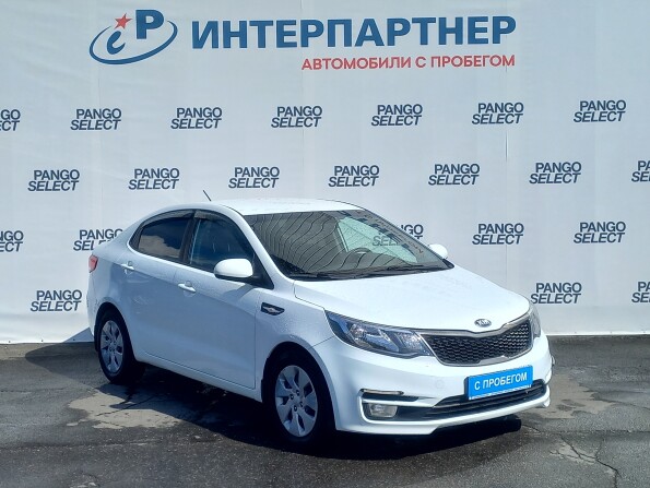 Kia Rio III Рестайлинг с пробегом 2016 года, цена 809 000 рублей, 197026 км, седан, Автокод Объявления