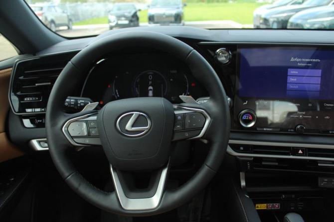 Lexus RX V с пробегом 2024 года, цена 9 888 000 рублей, 10 км, внедорожник, Автокод Объявления