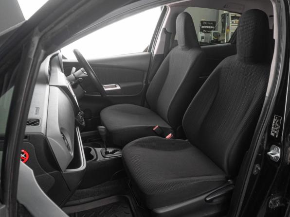 Toyota Vitz III (XP130) Рестайлинг с пробегом 2016 года, цена 999 000 рублей, 122637 км, хэтчбек, Автокод Объявления