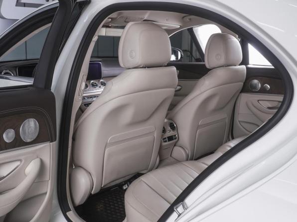 Mercedes-Benz E-Класс V (W213 S213 C238) с пробегом 2017 года, цена 3 500 000 рублей, 139611 км, седан, Автокод Объявления
