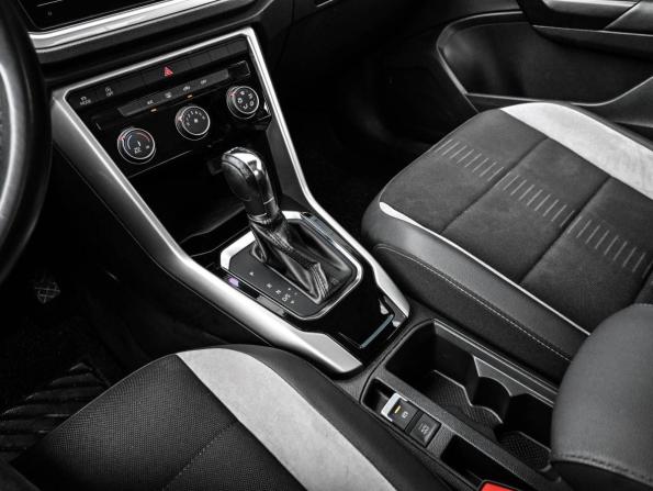 Volkswagen T-Roc I (China Market) с пробегом 2021 года, цена 2 279 000 рублей, 71663 км, внедорожник, Автокод Объявления