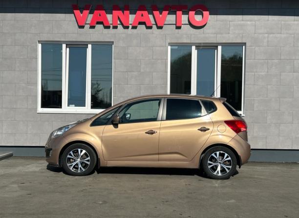 Kia Venga I с пробегом 2012 года, цена 950 000 рублей, 138776 км, минивэн, Автокод Объявления