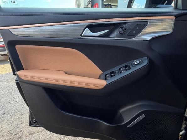 Haval Jolion I с пробегом 2023 года, цена 1 850 000 рублей, 33500 км, внедорожник, Автокод Объявления