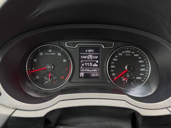 Audi Q3 I (8U) с пробегом 2013 года, цена 1 555 000 рублей, 165499 км, внедорожник, Автокод Объявления