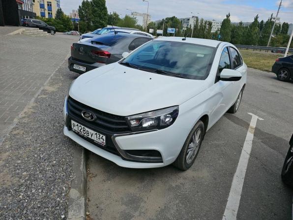 Lada (ВАЗ) Vesta I с пробегом 2018 года, цена 870 000 рублей, 162556 км, седан, Автокод Объявления