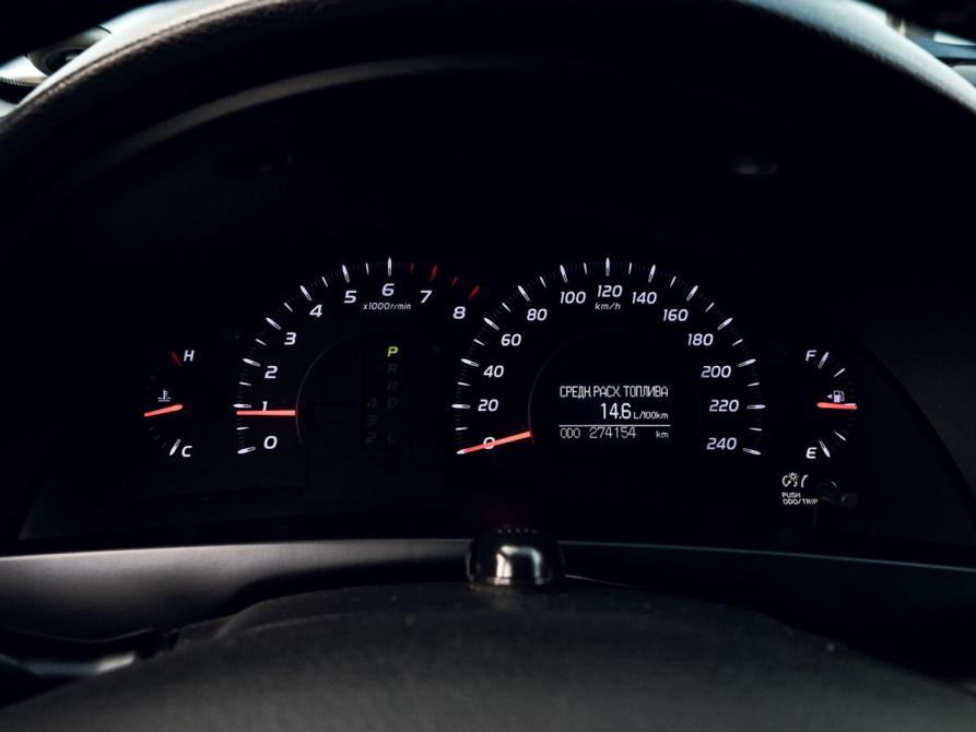Toyota Camry VI (XV40) Рестайлинг Екатеринбург  - изображение 10