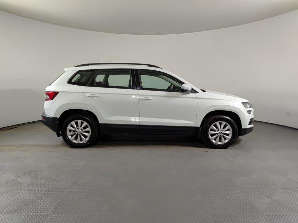 Skoda Karoq I с пробегом 2022 года, цена 2 350 000 рублей, 63709 км, внедорожник, Автокод Объявления