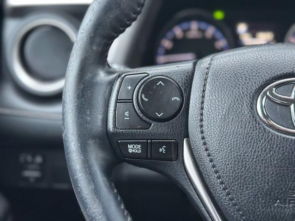 Toyota RAV4 IV (XA40) Рестайлинг с пробегом 2018 года, цена 2 140 000 рублей, 165884 км, внедорожник, Автокод Объявления