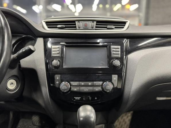 Nissan Qashqai II с пробегом 2017 года, цена 1 750 000 рублей, 97000 км, внедорожник, Автокод Объявления