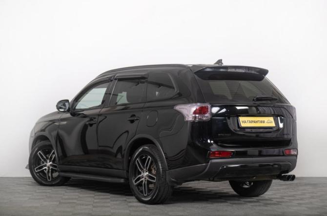 Mitsubishi Outlander III с пробегом 2014 года, цена 1 399 000 рублей, 167000 км, внедорожник, Автокод Объявления