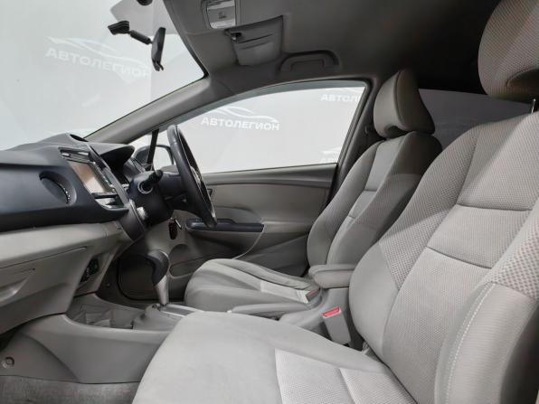 Honda Insight II с пробегом 2009 года, цена 899 000 рублей, 208510 км, хэтчбек, Автокод Объявления