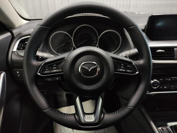 Mazda 6 III (GJ) Рестайлинг с пробегом 2017 года, цена 1 799 000 рублей, 201827 км, седан, Автокод Объявления