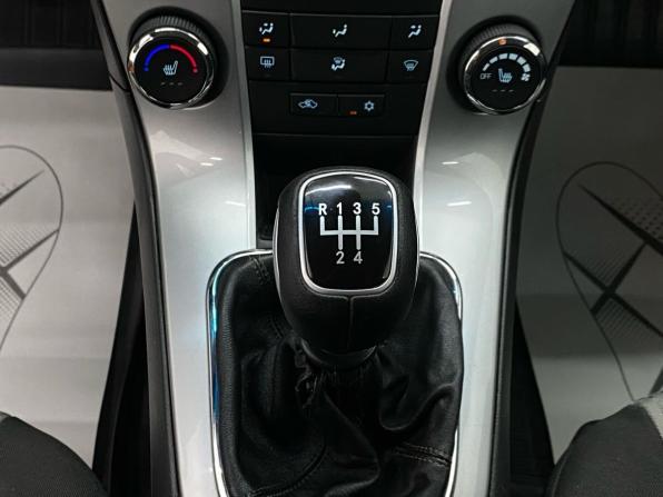 Chevrolet Cruze I Рестайлинг с пробегом 2012 года, цена 780 000 рублей, 167407 км, хэтчбек, Автокод Объявления