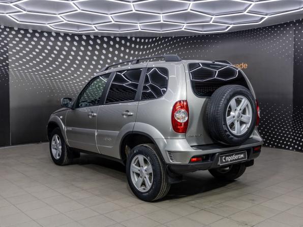 Chevrolet Niva I Рестайлинг с пробегом 2016 года, цена 683 000 рублей, 82164 км, внедорожник, Автокод Объявления