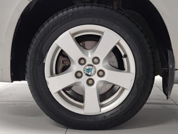 Skoda Fabia II Рестайлинг с пробегом 2012 года, цена 633 000 рублей, 84486 км, хэтчбек, Автокод Объявления