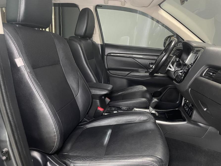 Mitsubishi Outlander III Рестайлинг 2 Тверь  - изображение 10