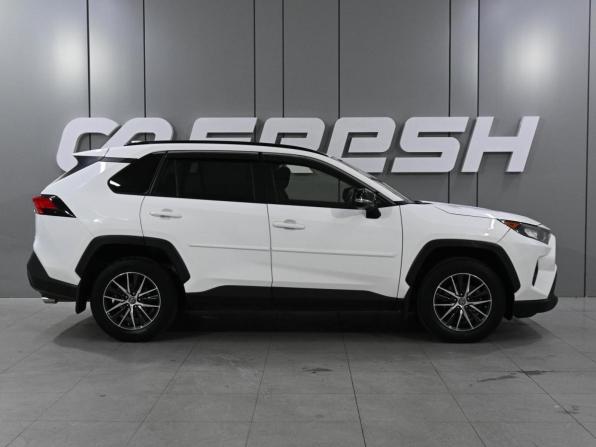 Toyota RAV4 V (XA50) с пробегом 2019 года, цена 3 349 000 рублей, 93496 км, внедорожник, Автокод Объявления