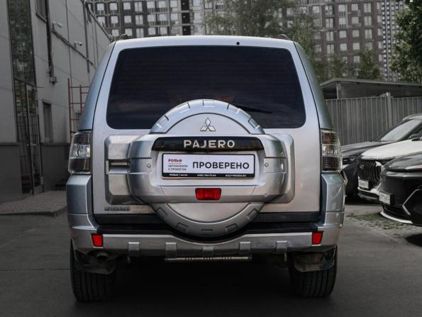 Mitsubishi Pajero IV Рестайлинг 1 с пробегом 2011 года, цена 1 650 000 рублей, 313937 км, внедорожник, Автокод Объявления