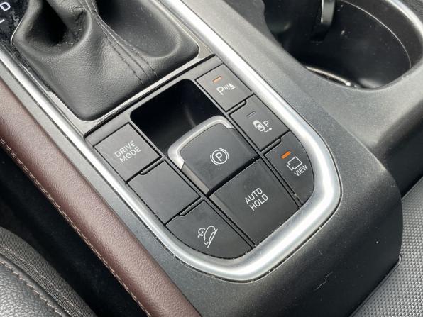 Hyundai Santa Fe IV с пробегом 2019 года, цена 3 100 000 рублей, 133268 км, внедорожник, Автокод Объявления