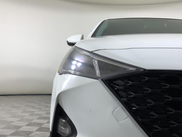 Hyundai Solaris II Рестайлинг с пробегом 2020 года, цена 980 000 рублей, 270198 км, седан, Автокод Объявления